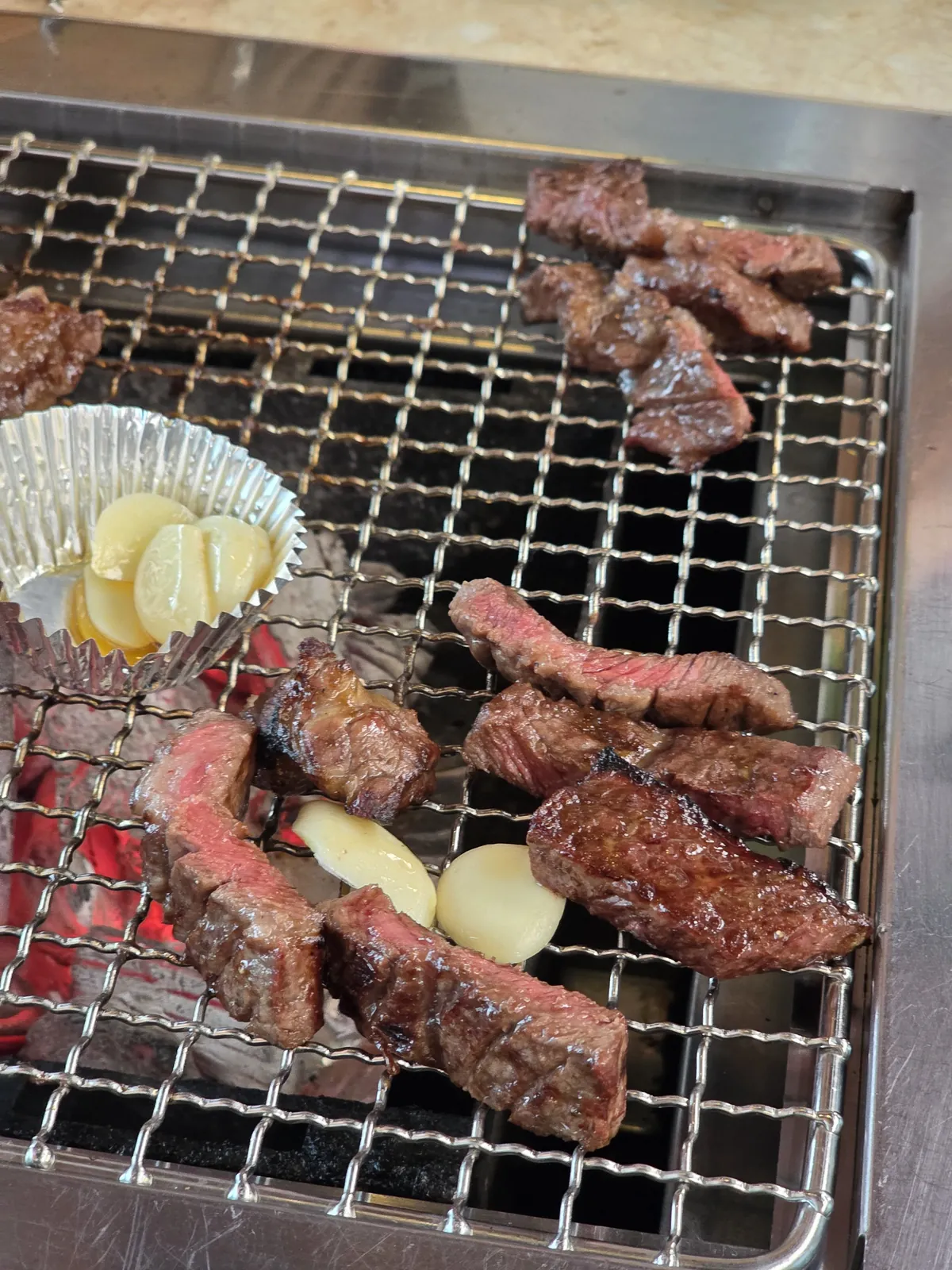 다몽집 노릇하게 익은 와규